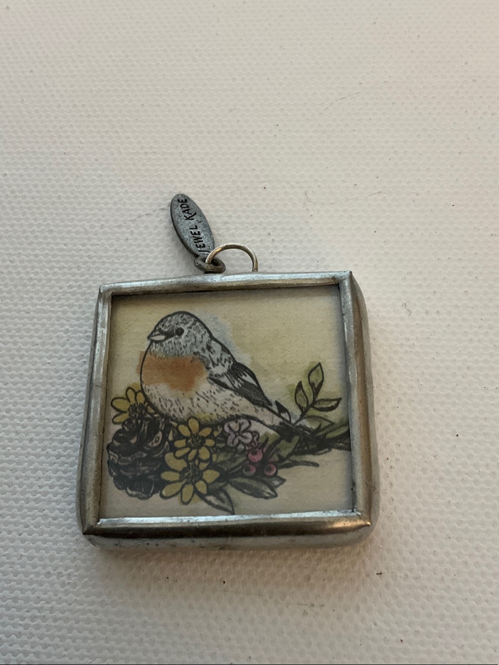 Jewel Kade Silver Tone 2-Sidec Frame Bird/Fox Pendant
